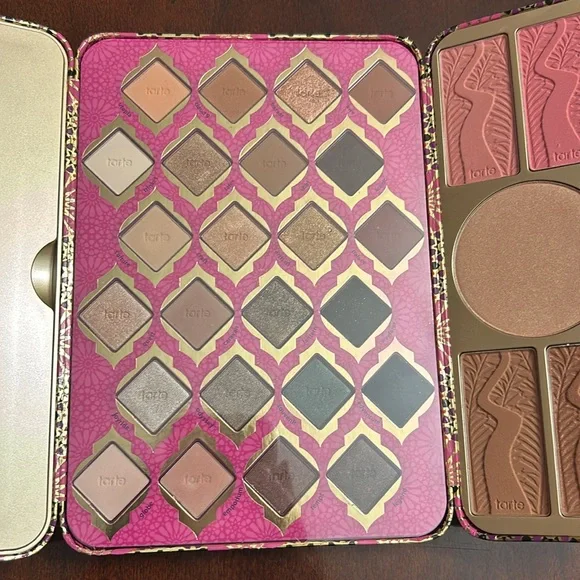 Tarte Treasure Box Collector’s set - Picture 4 of 8